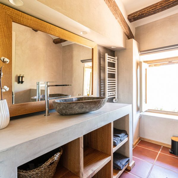 can-vital-room-suite-06